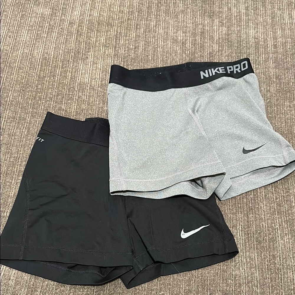 Nike Women's Dri-Fit Spandex - Black and Gray